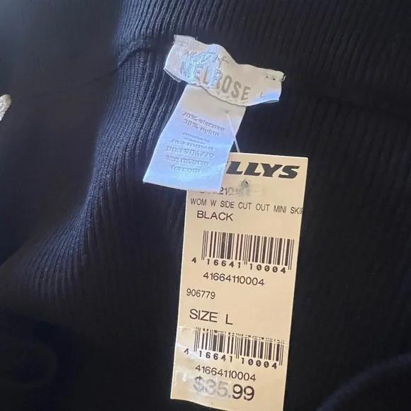 Black Ribbed Knit Skirt - Picture 3 of 5